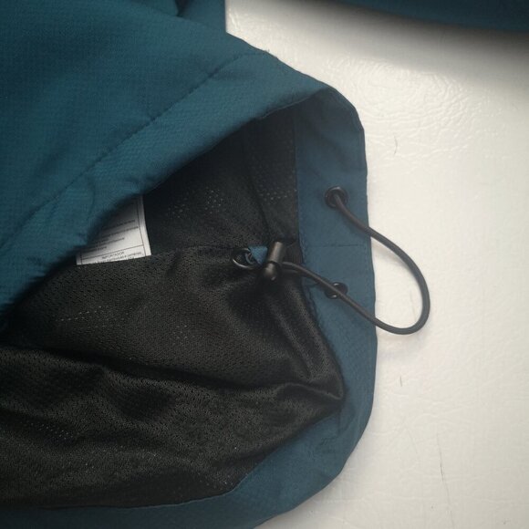 2 / $30.00 - Asics Men's Size Small Full Zip Turquoise Windbreaker - Picture 6 of 14